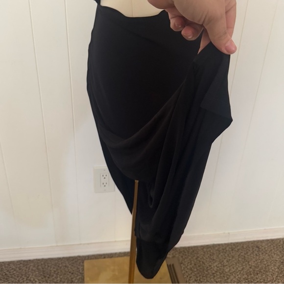 AYA MUSE Unique Rare Triangle Cutout Side Slit Maxi Dress Black Size Small - Picture 6 of 7